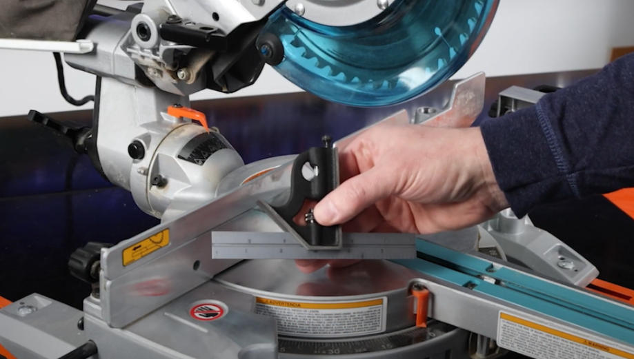 Square the Saw Blade