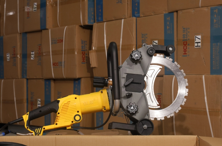 AC8500 ring saw