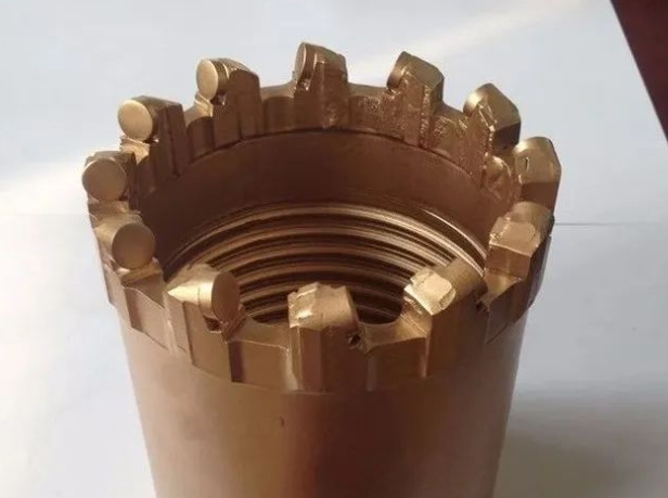 Glazing of diamond core drill bit