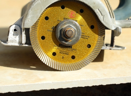 ceramic saw blade