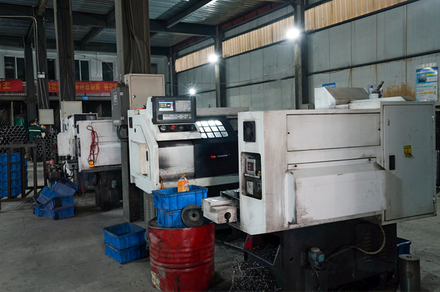 Diamond drill bit base welding